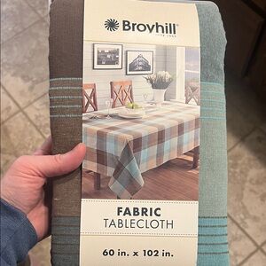 Broyhill Table Cloth